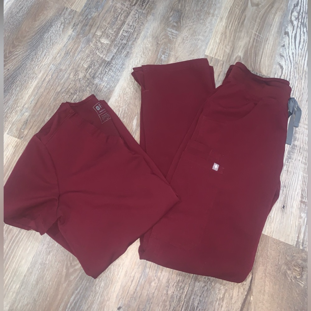 Figs Set- XXS. Kade bottoms/ One Pocket Top